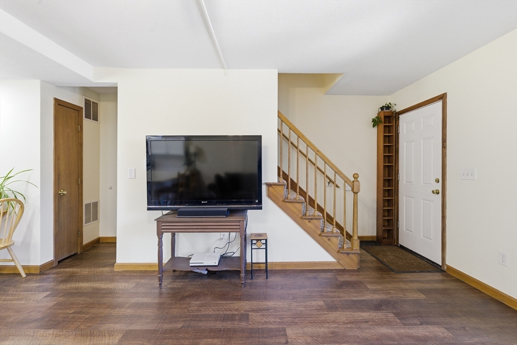 1430 Russell Road, Unit 28 Westfield, MA 01085 - Photo 12 of 27