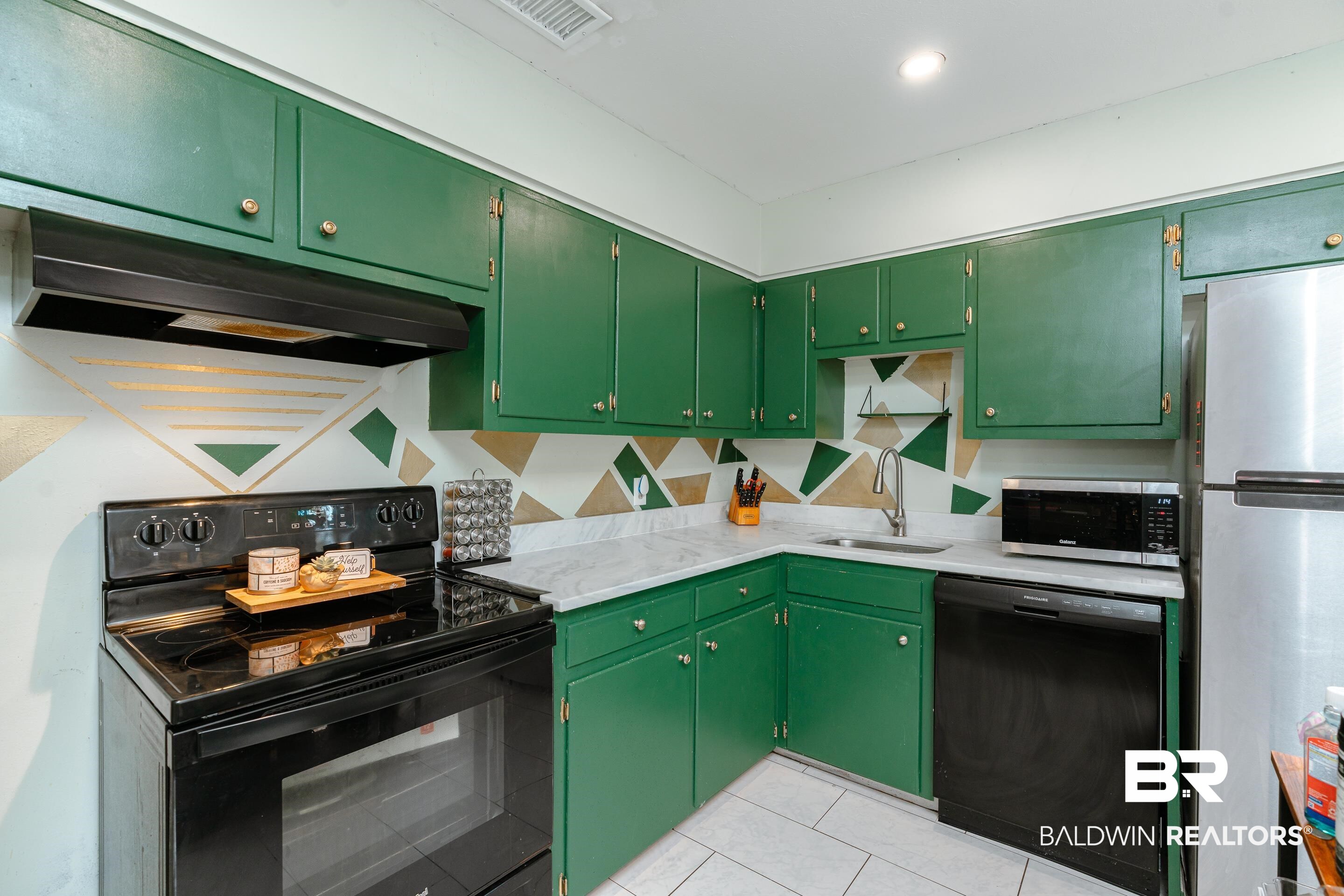 853 Wendover Road Mobile, AL 36608 - Photo 10 of 32