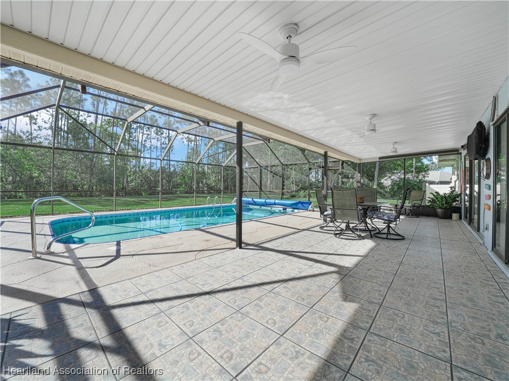3206 Divot Road Sebring, FL 33872 - Photo 29 of 40 Covered Lanai