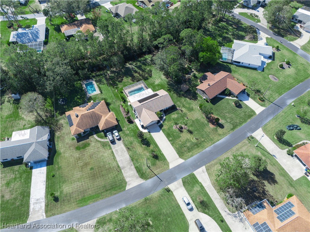 3206 Divot Road Sebring, FL 33872 - Photo 36 of 40 Gallery Image 36