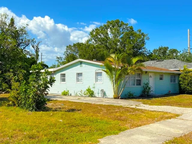 $229,900 | 514 Showalter Avenue, Punta Gorda, FL 33950