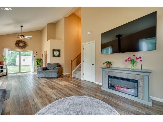 $574,900 | 118 Bald Eagle Road, Ariel, WA 98603