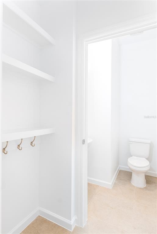 987 Spring Palms Loop Orlando, FL 32828 - Photo 19 of 23 a bathroom with a shower