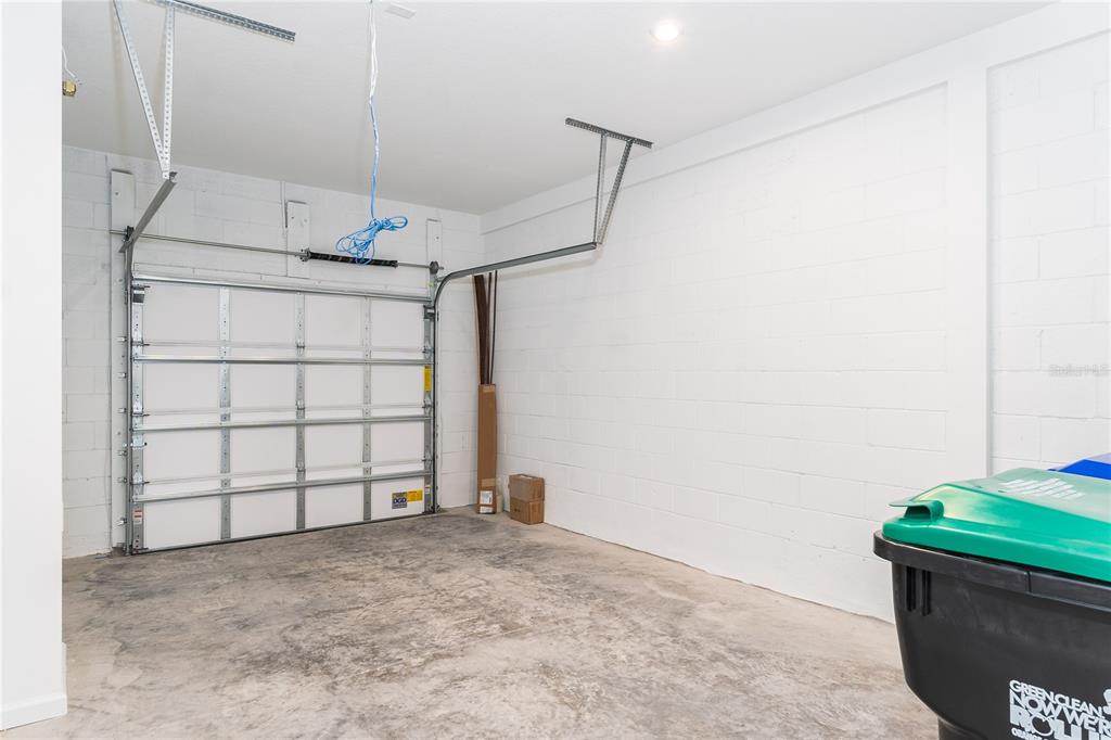 987 Spring Palms Loop Orlando, FL 32828 - Photo 20 of 23