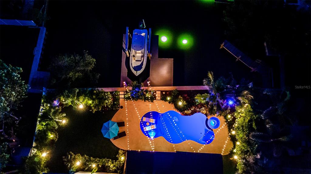 4806 West San Rafael Street Tampa, FL 33629 - Photo 43 of 60 a view of a fireplace in a room