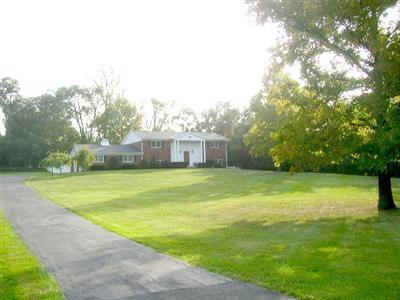 3361 East Galbraith Road Amberley, OH 45236 - Photo 1 of 1