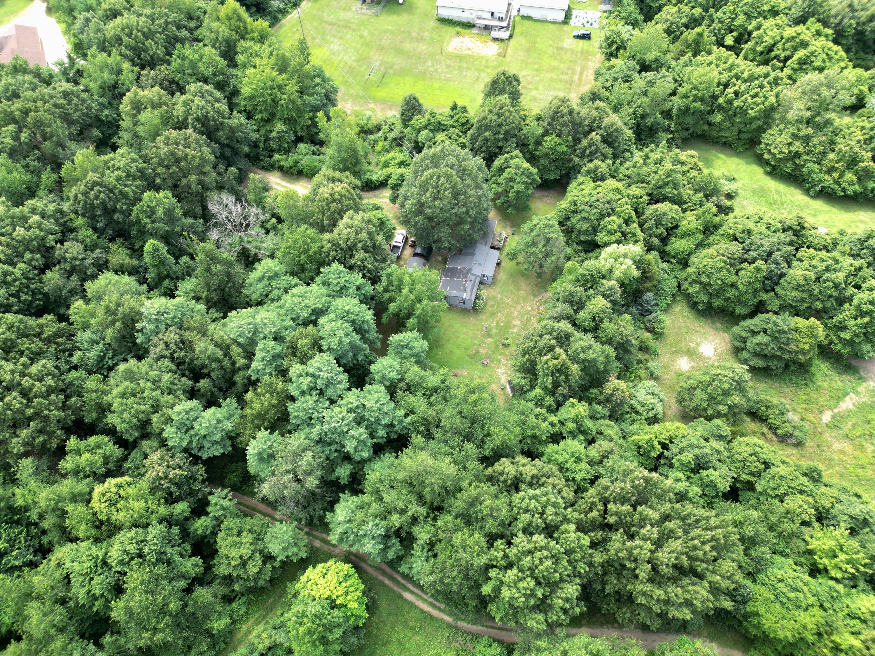 64229 Fair Road Sturgis, MI 49091 - Photo 14 of 26 dji_fly_20250719_162132_494_175295895919