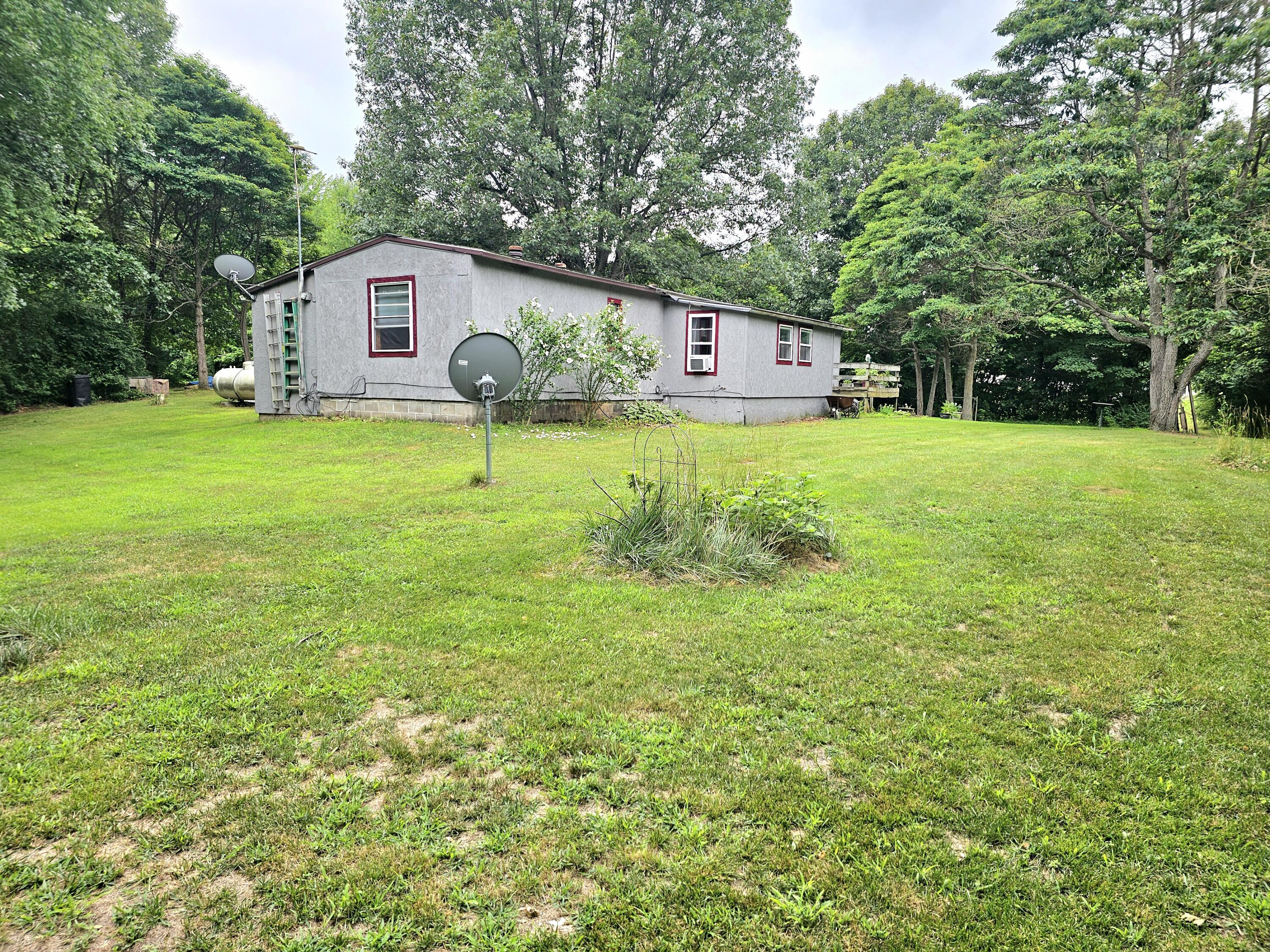 64229 Fair Road Sturgis, MI 49091 - Photo 3 of 26 20250718_141343
