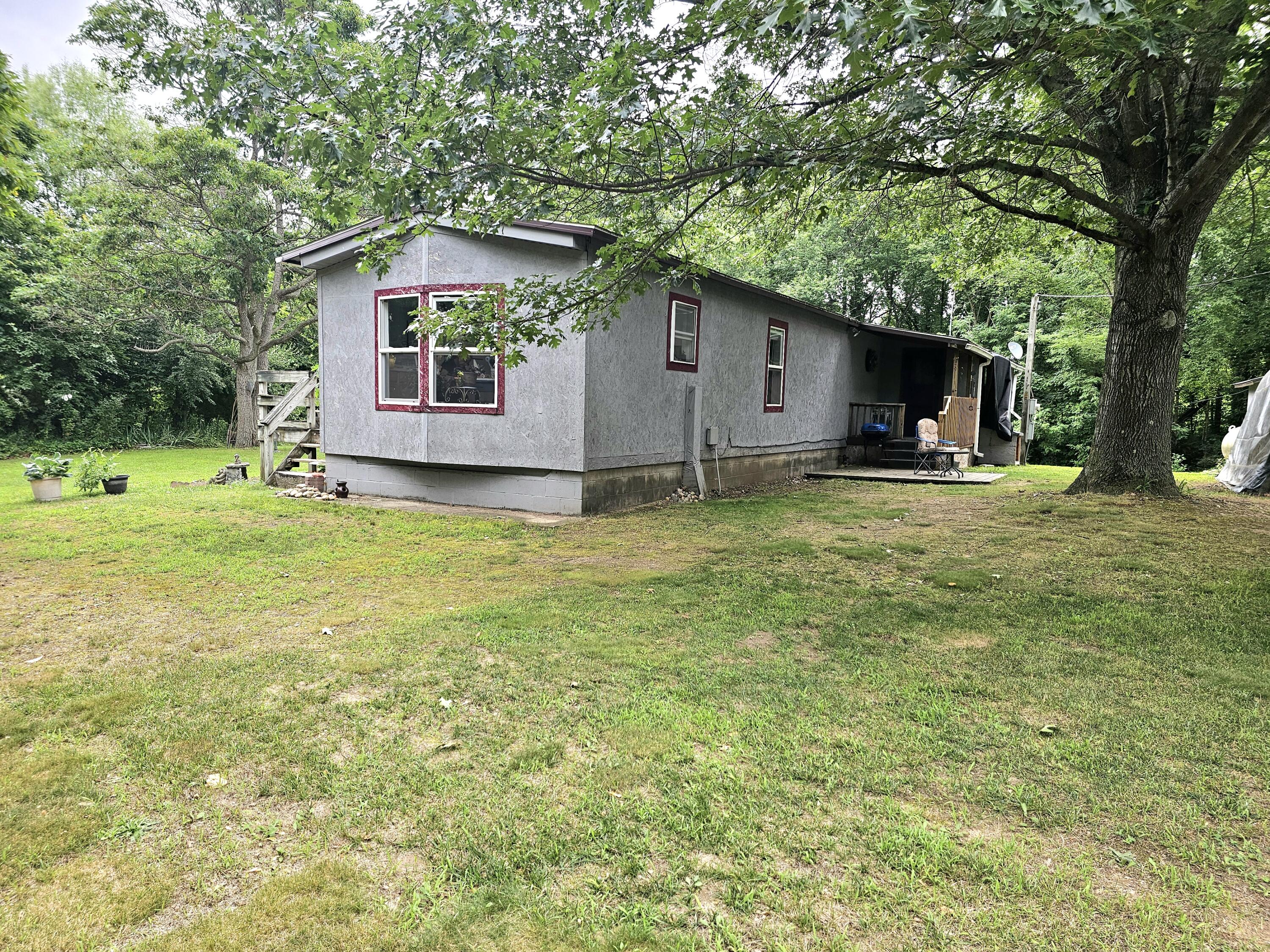 64229 Fair Road Sturgis, MI 49091 - Photo 5 of 26 20250718_141531