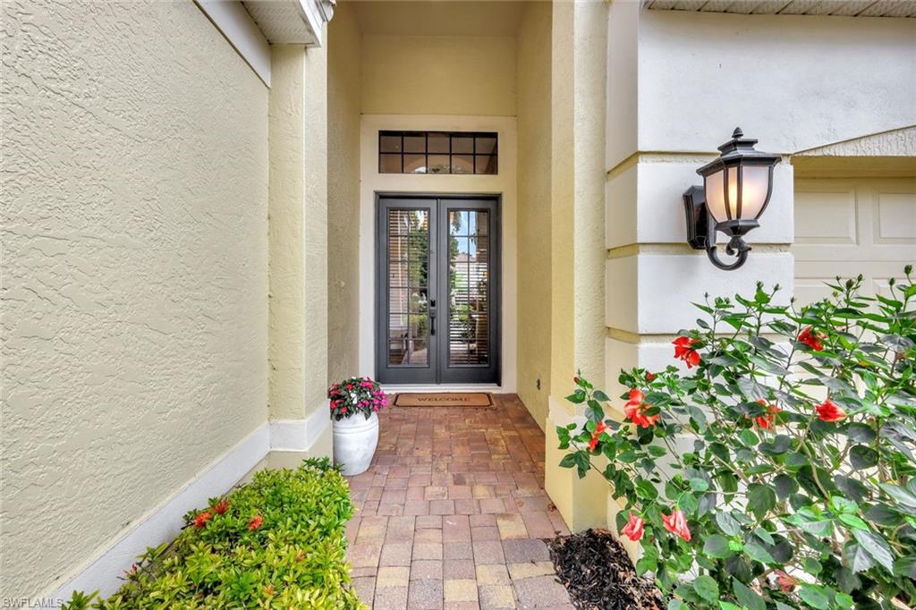 1964 Timarron Way Naples, FL 34109 - Photo 31 of 36