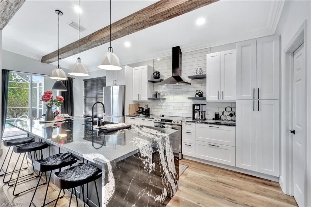 1964 Timarron Way Naples, FL 34109 - Photo 9 of 36