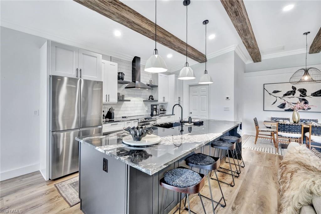 1964 Timarron Way Naples, FL 34109 - Photo 10 of 36