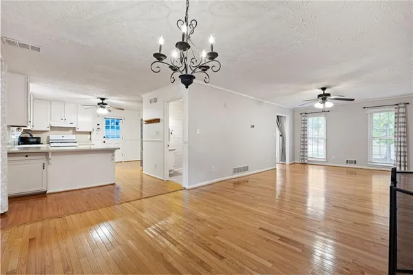 $367,500 | 12 Indian Lake Court, Hiram, GA 30141