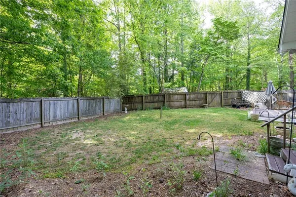 $367,500 | 12 Indian Lake Court, Hiram, GA 30141