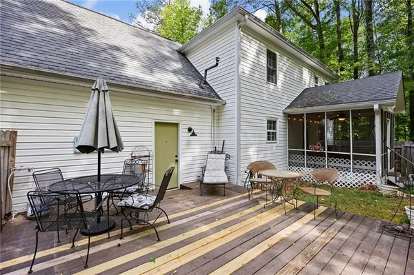 $367,500 | 12 Indian Lake Court, Hiram, GA 30141