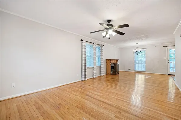 $367,500 | 12 Indian Lake Court, Hiram, GA 30141