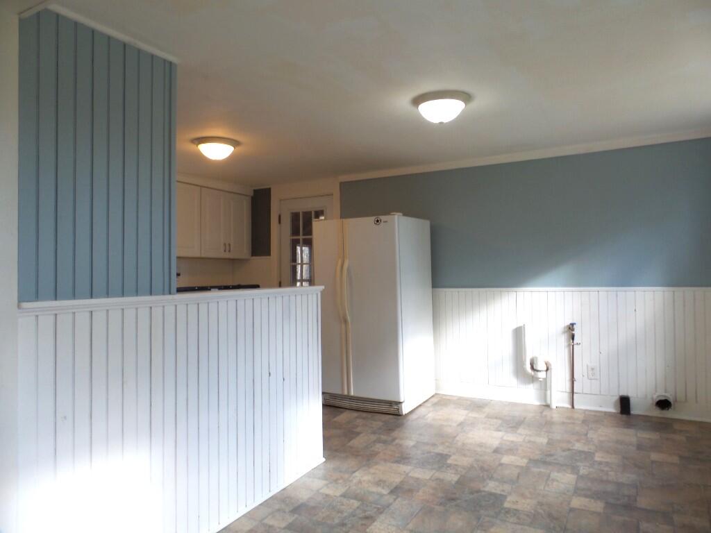 660 Unity Road Waterville, ME 04901 - Photo 7 of 24 Dining area with laundry hook up