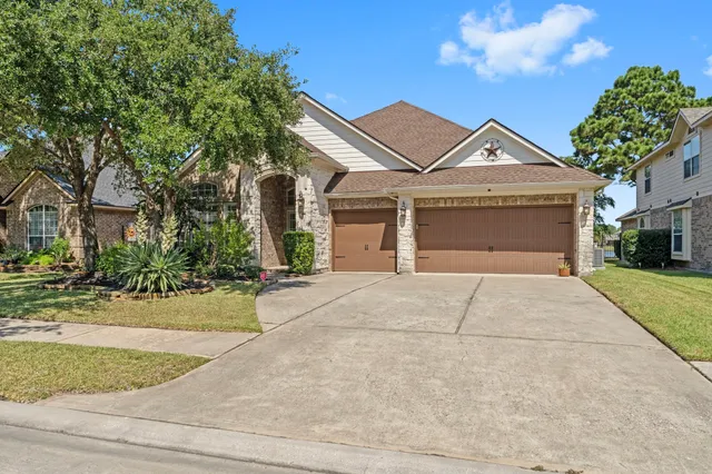 $445,000 | 3131 Rustic Gardens Drive, Spring, TX 77386