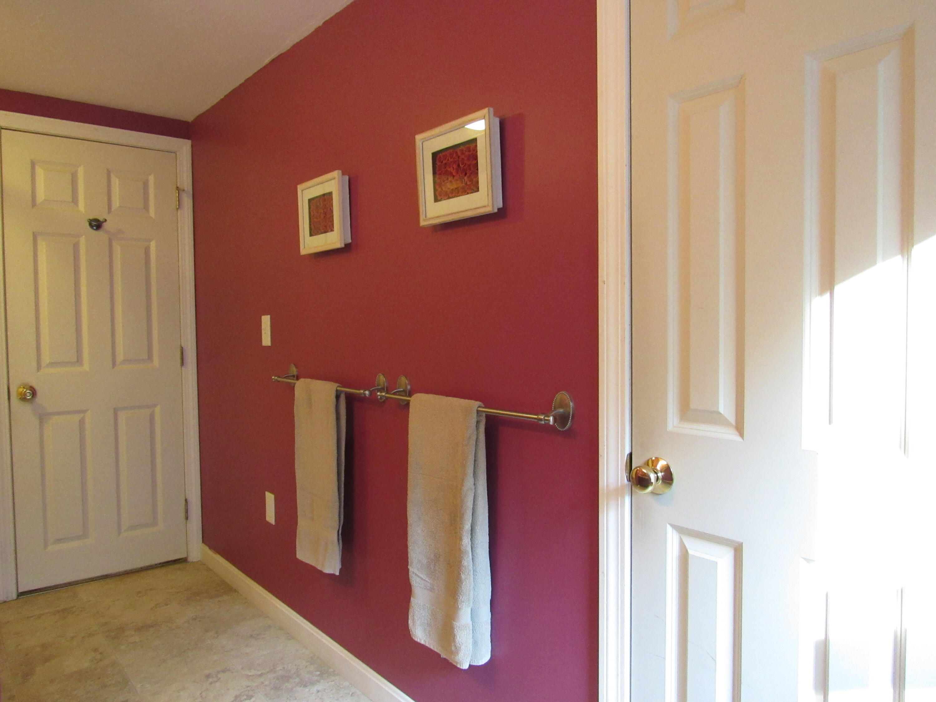 249 Ames Way Centerville, MA 02632 - Photo 30 of 41 a view of a living room