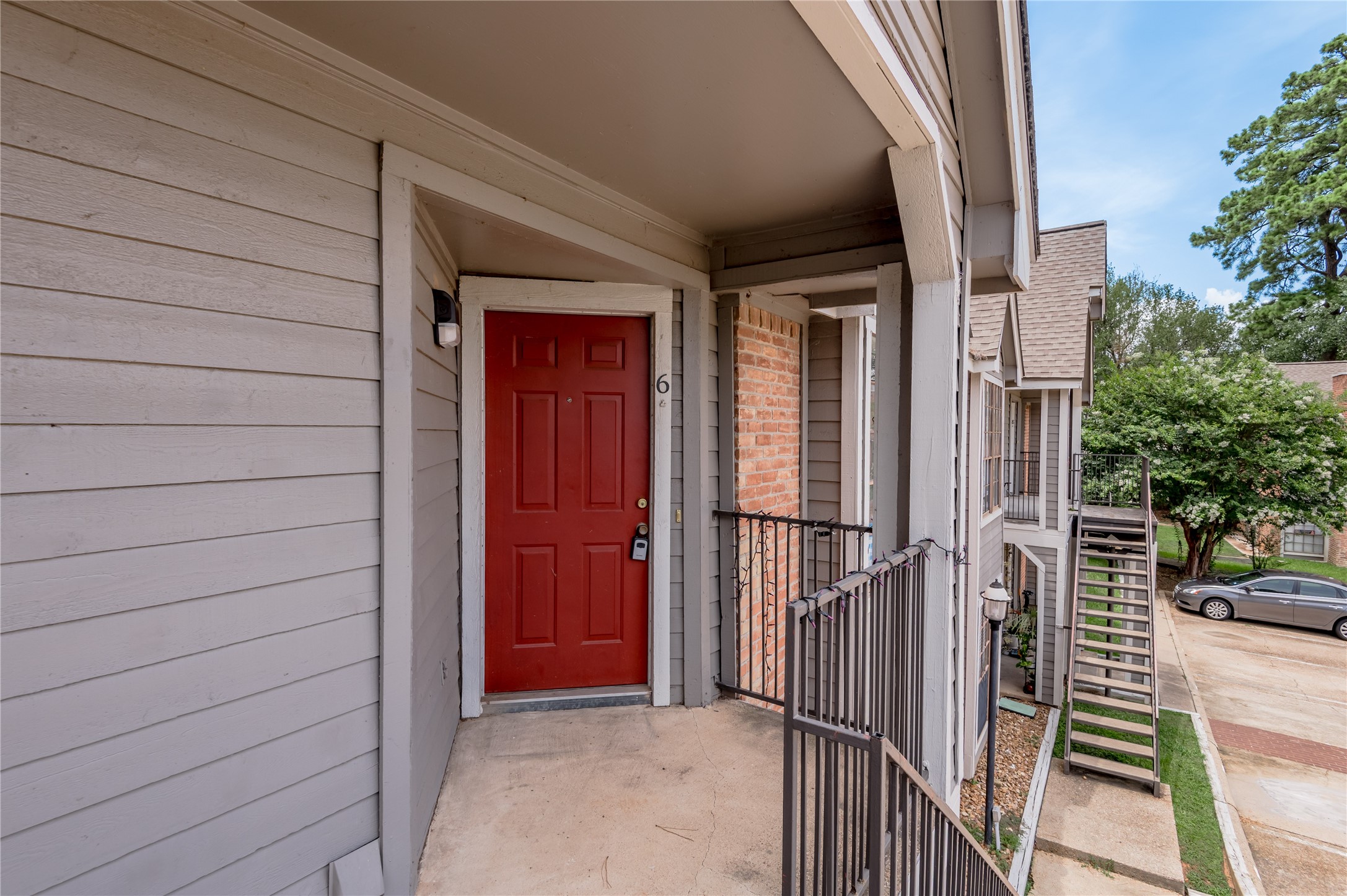2402 Sycamore Avenue, Unit D6 Huntsville, TX 77340 - Photo 9 of 50