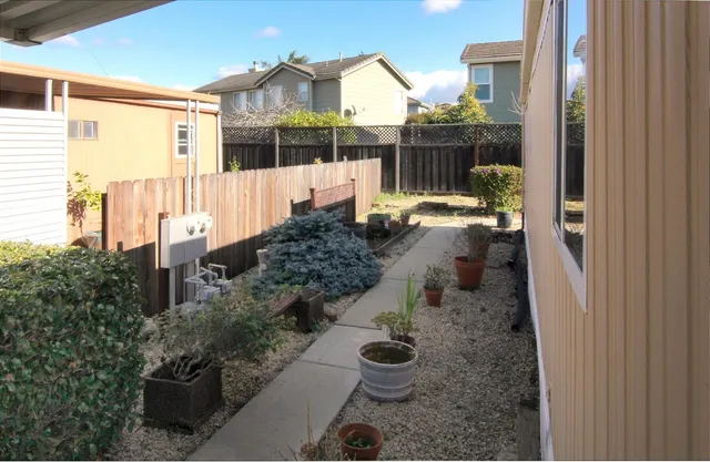 $299,000 | 4425 Clares Street, Unit 3, Capitola, CA 95010