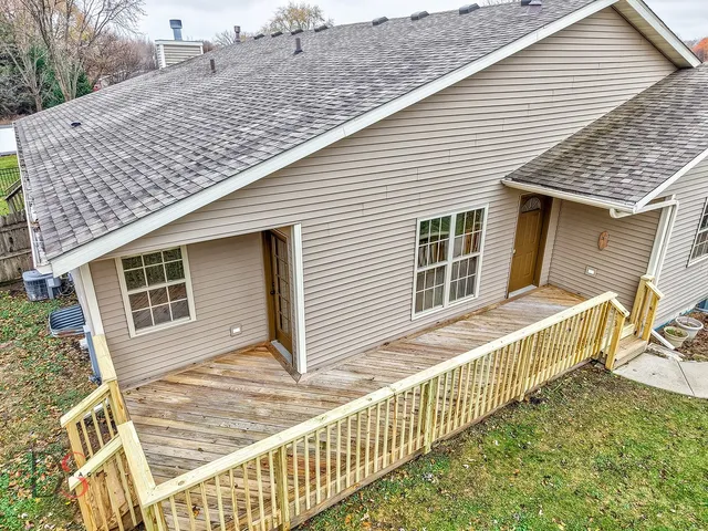 $210,000 | 2118 Mary Lane, Ottawa, IL 61350