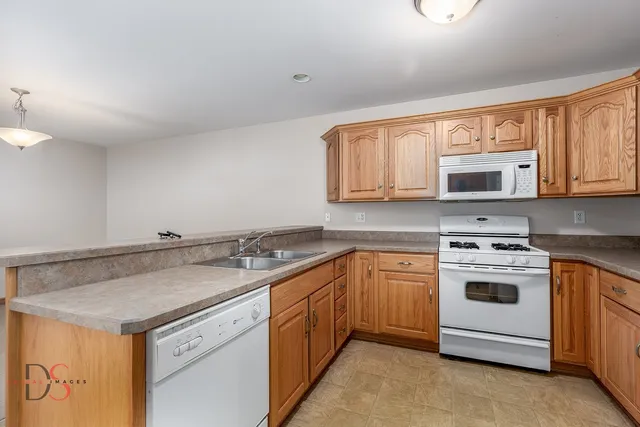 $210,000 | 2118 Mary Lane, Ottawa, IL 61350