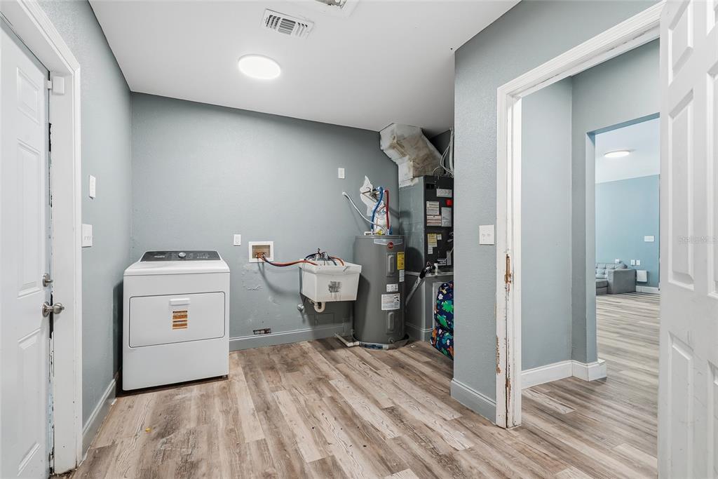 2112 Meadow Lark Road Spring Hill, FL 34608 - Photo 38 of 53 Gallery Image 38