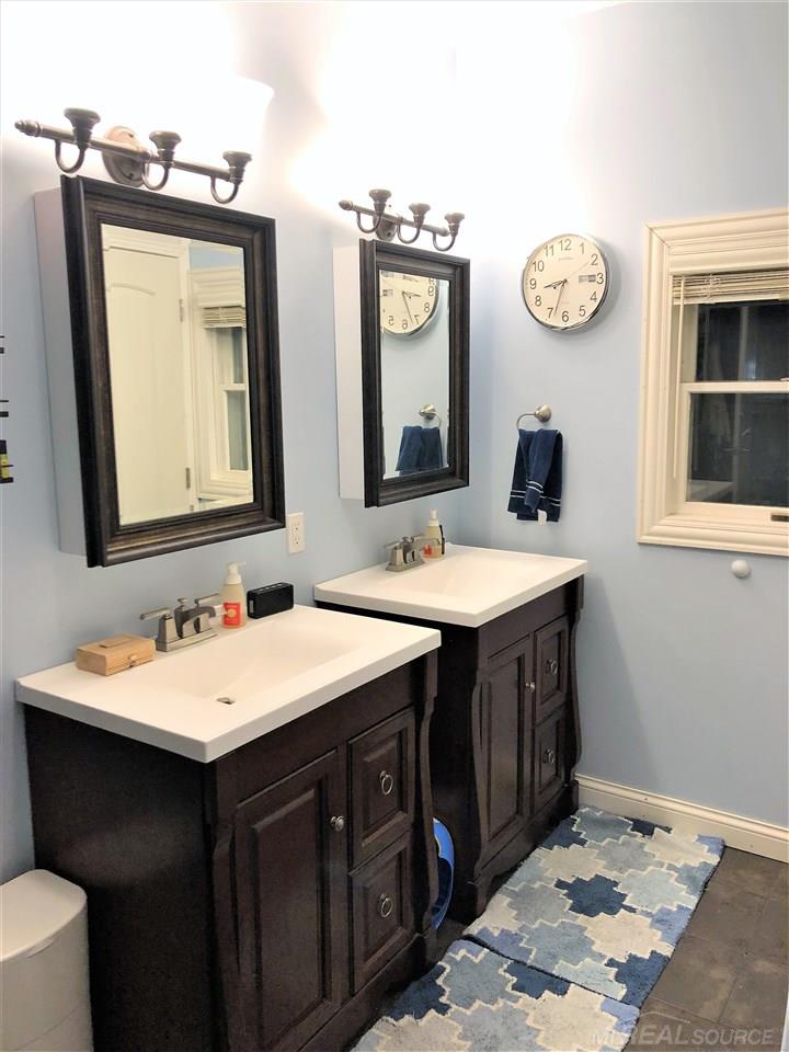 2395 Booth Road Deckerville, MI 48427 - Photo 9 of 16 31366519-8.JPG