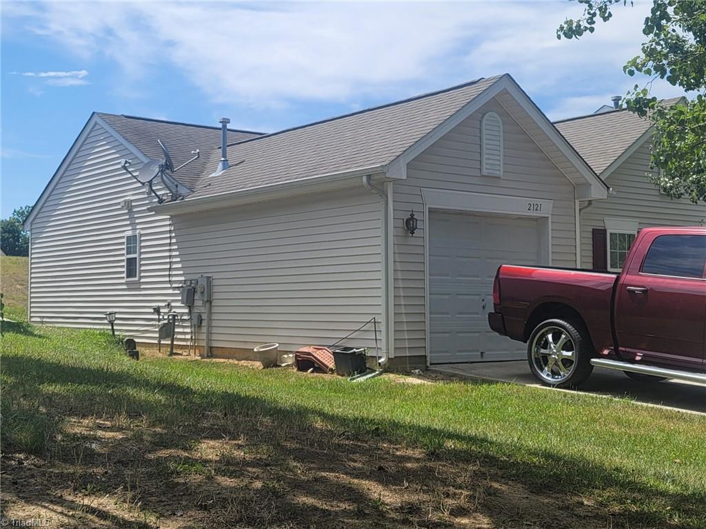 2121 Burton Run Road High Point, NC 27262 - Photo 3 of 12 Gallery Image 3