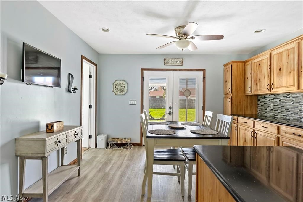 1206 14th Street Vienna, WV 26105 - Photo 6 of 26 Eat-in Kitchen