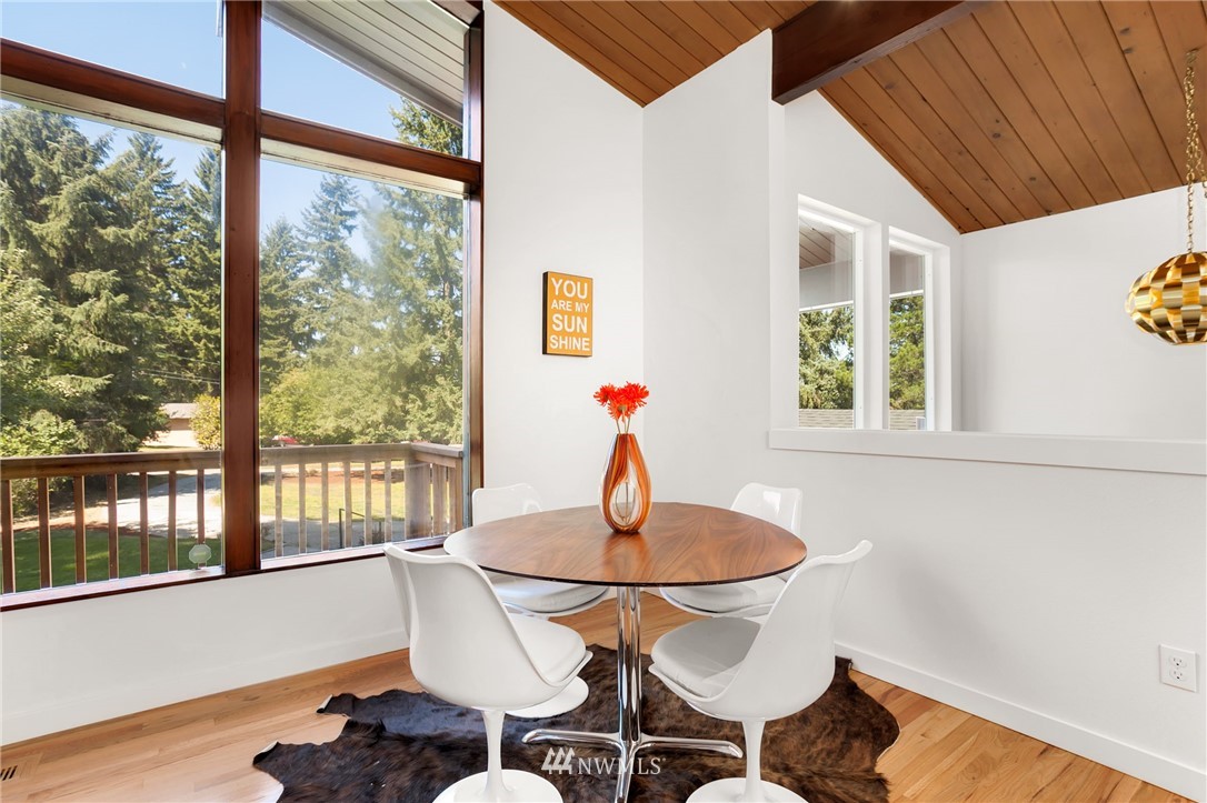 12175 Northeast 170th Place Bothell, WA 98011 - Photo 7 of 25 Gallery Image 7