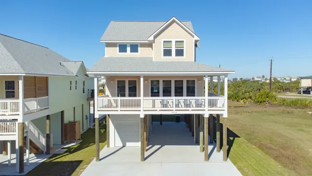 a view of house with outdoor space