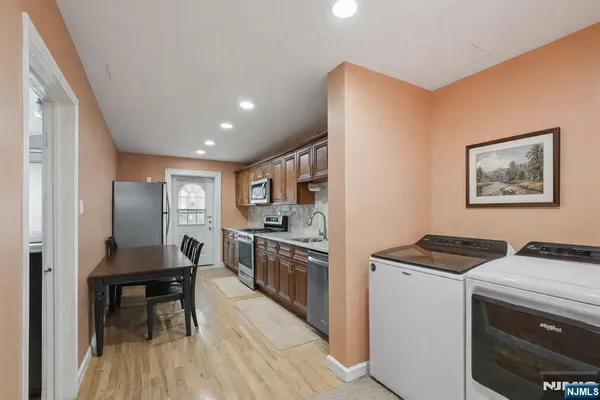 $1,298,000 | 20 Concord Street, Jersey City, NJ 07306