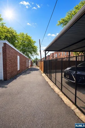 $1,298,000 | 20 Concord Street, Jersey City, NJ 07306