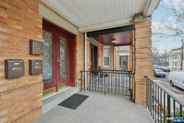 $1,298,000 | 20 Concord Street, Jersey City, NJ 07306