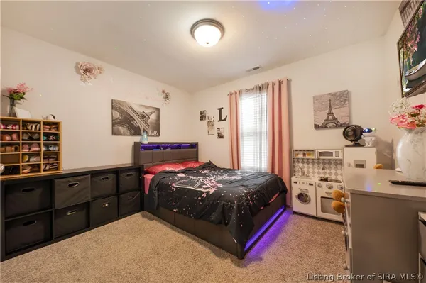 $249,900 | 2006 Liberty Drive, Jeffersonville, IN 47130