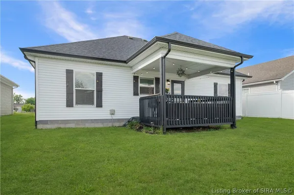 $249,900 | 2006 Liberty Drive, Jeffersonville, IN 47130