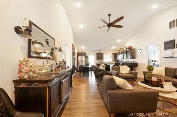 $249,900 | 2006 Liberty Drive, Jeffersonville, IN 47130
