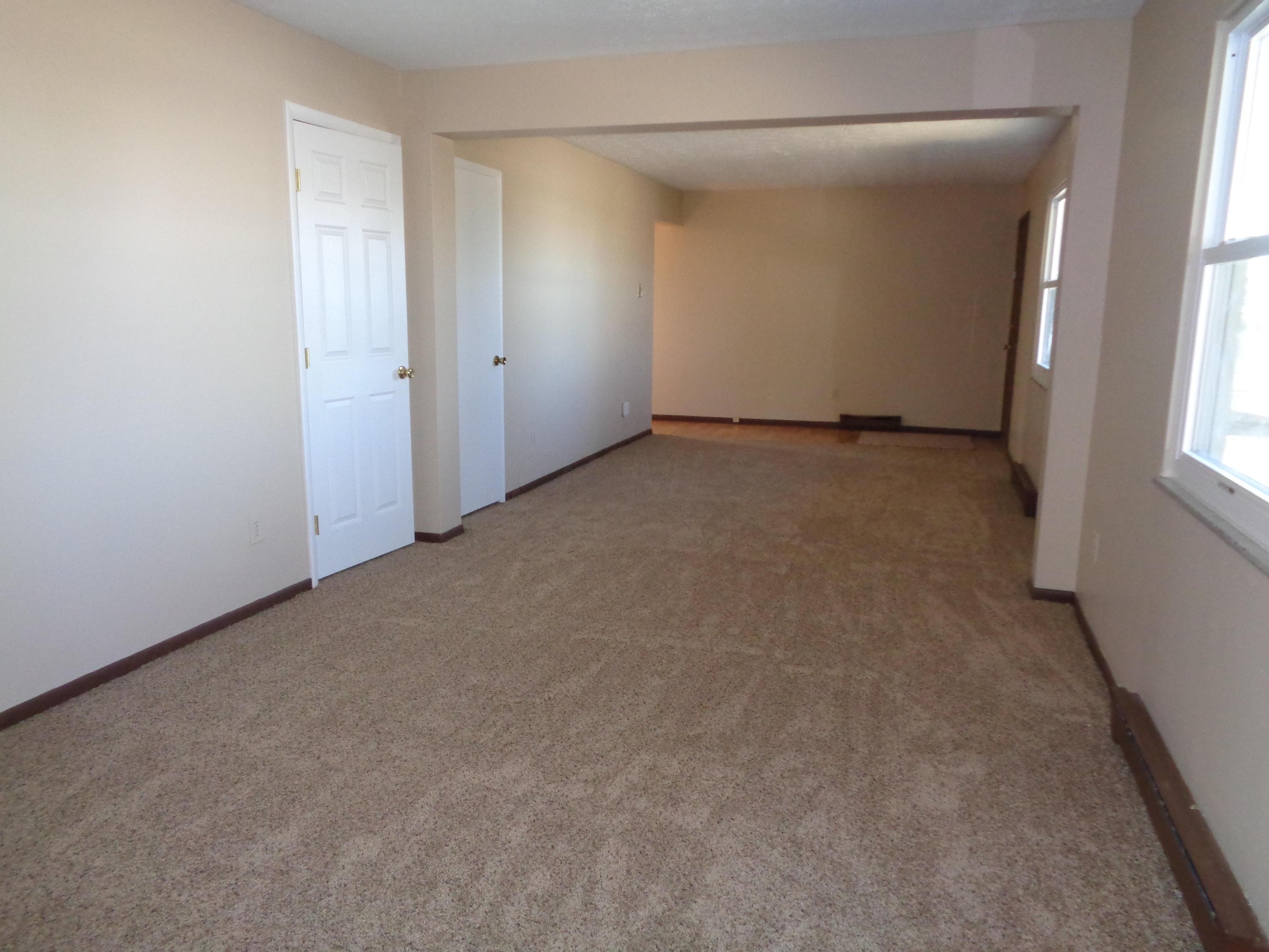 5311 Renner Road Columbus, OH 43228 - Photo 5 of 12
