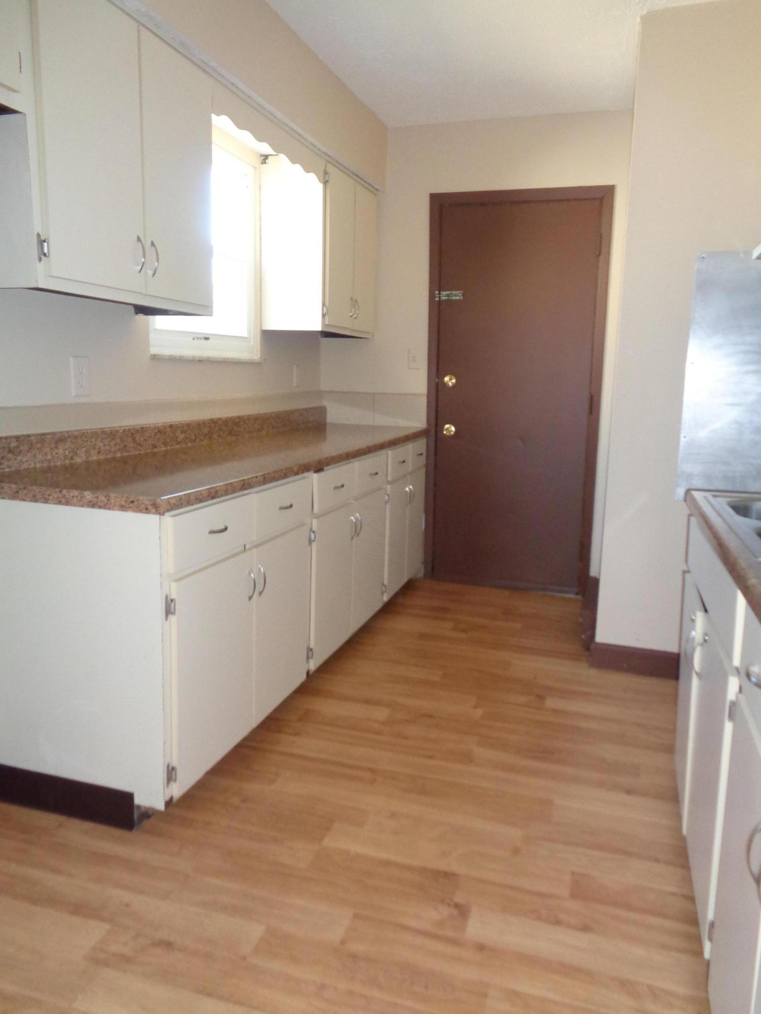 5311 Renner Road Columbus, OH 43228 - Photo 8 of 12