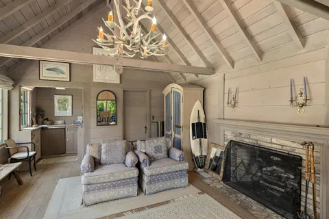 $10,495,000 | 399 Selby Lane, Atherton, CA 94027
