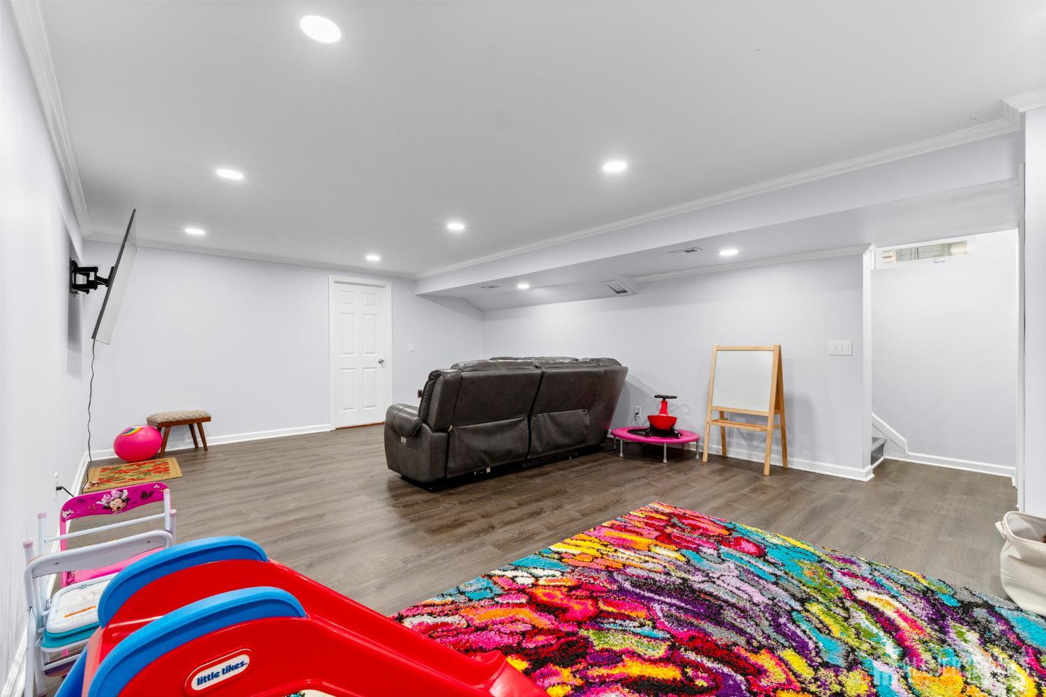 114 Pendleton Place Old Bridge, NJ 08857 - Photo 21 of 49 a bedroom with bed and a couch