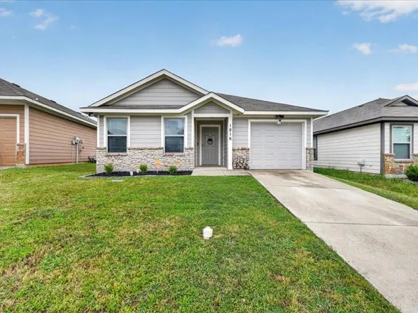 $260,000 | 1816 Wickham Drive, Burleson, TX 76028