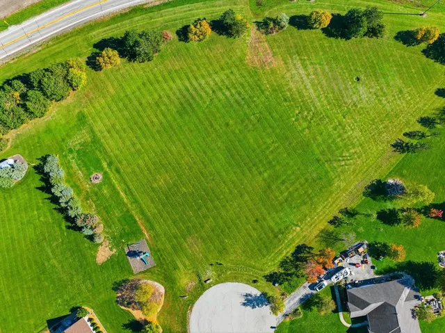 a view of outdoor space and a garden