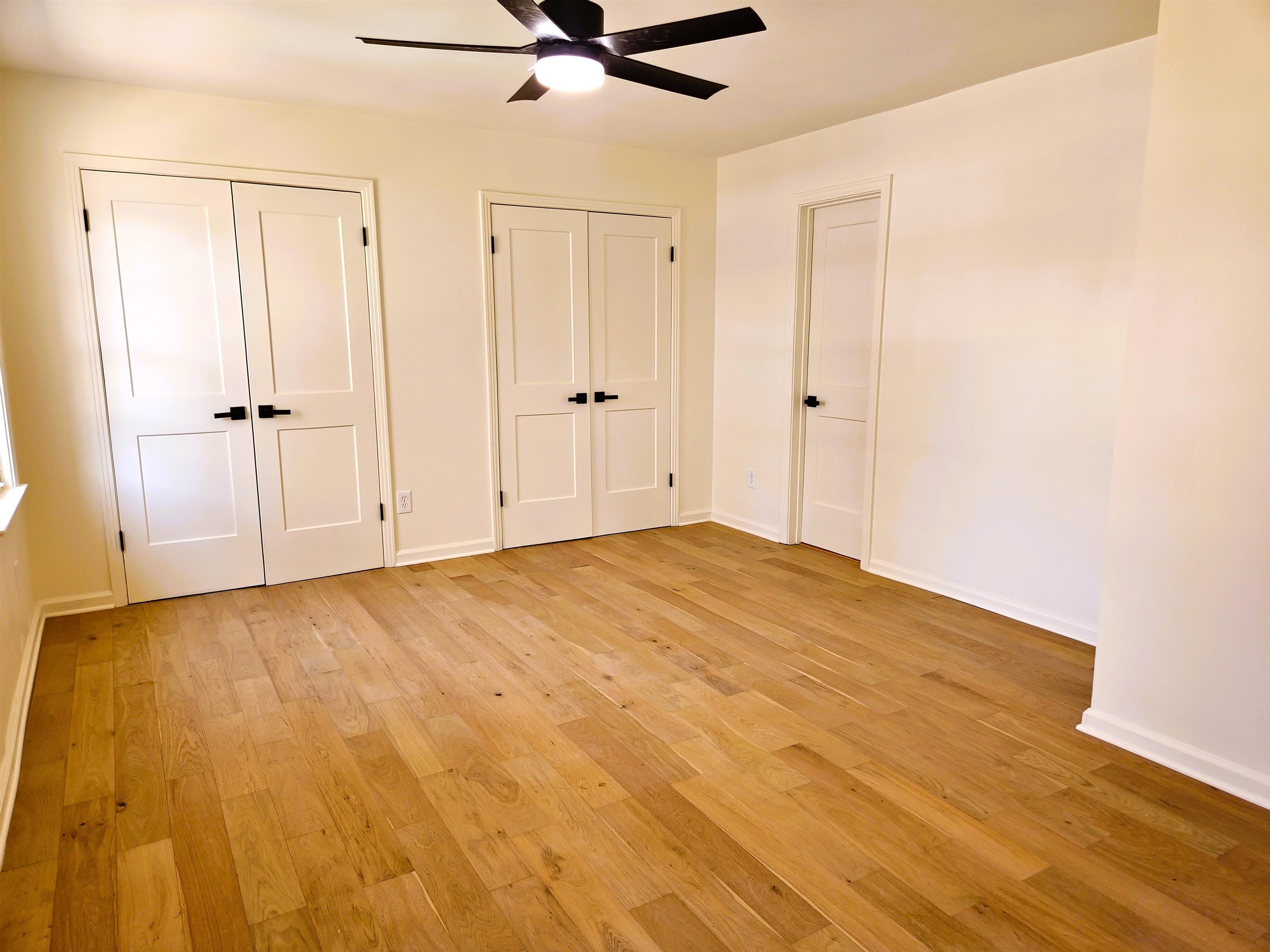 5030 Dee Road Memphis, TN 38117 - Photo 8 of 19 a view of empty room