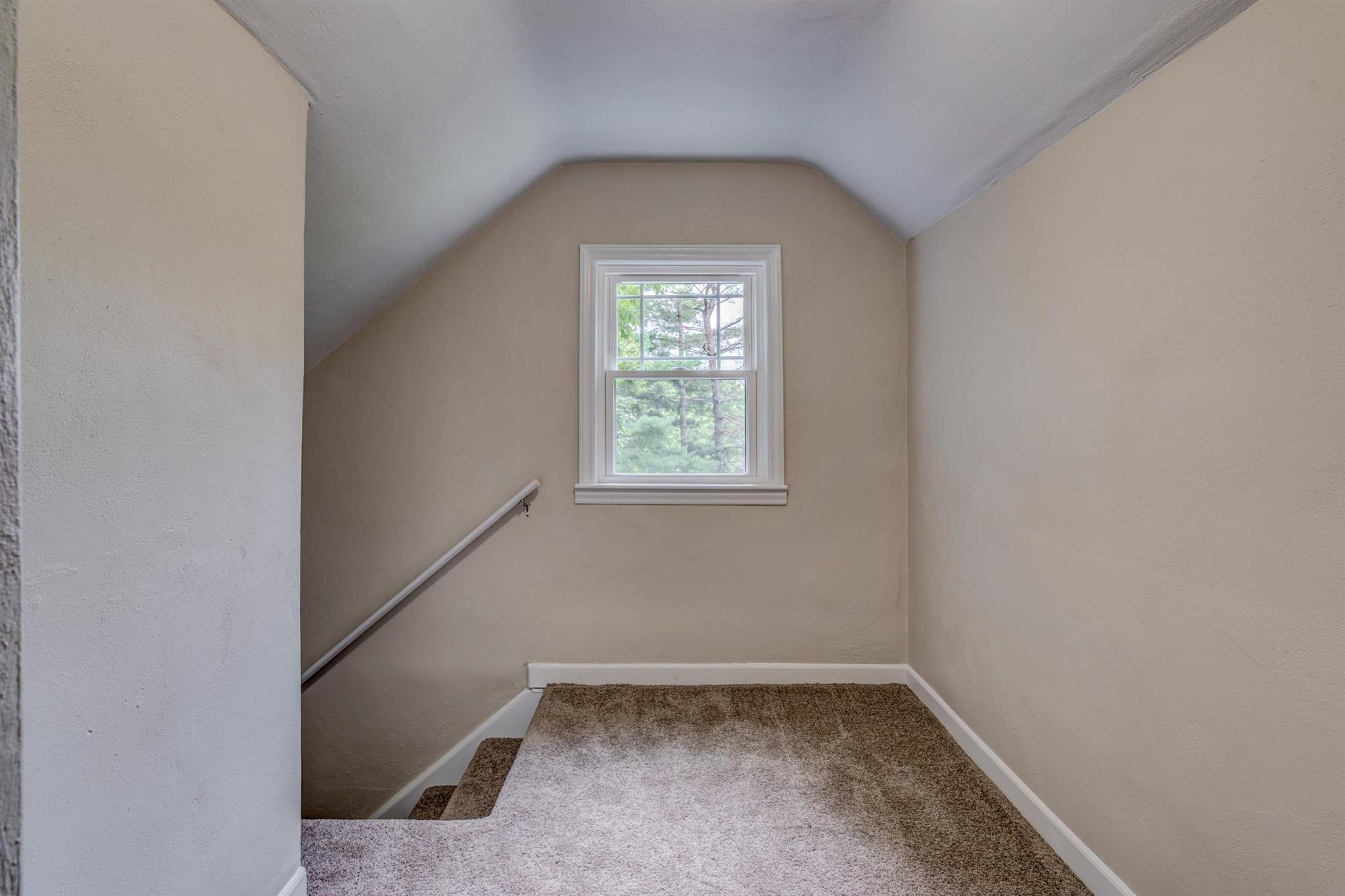 1963 Kiska Road Salem, VA 24153 - Photo 19 of 29 a view of room with window