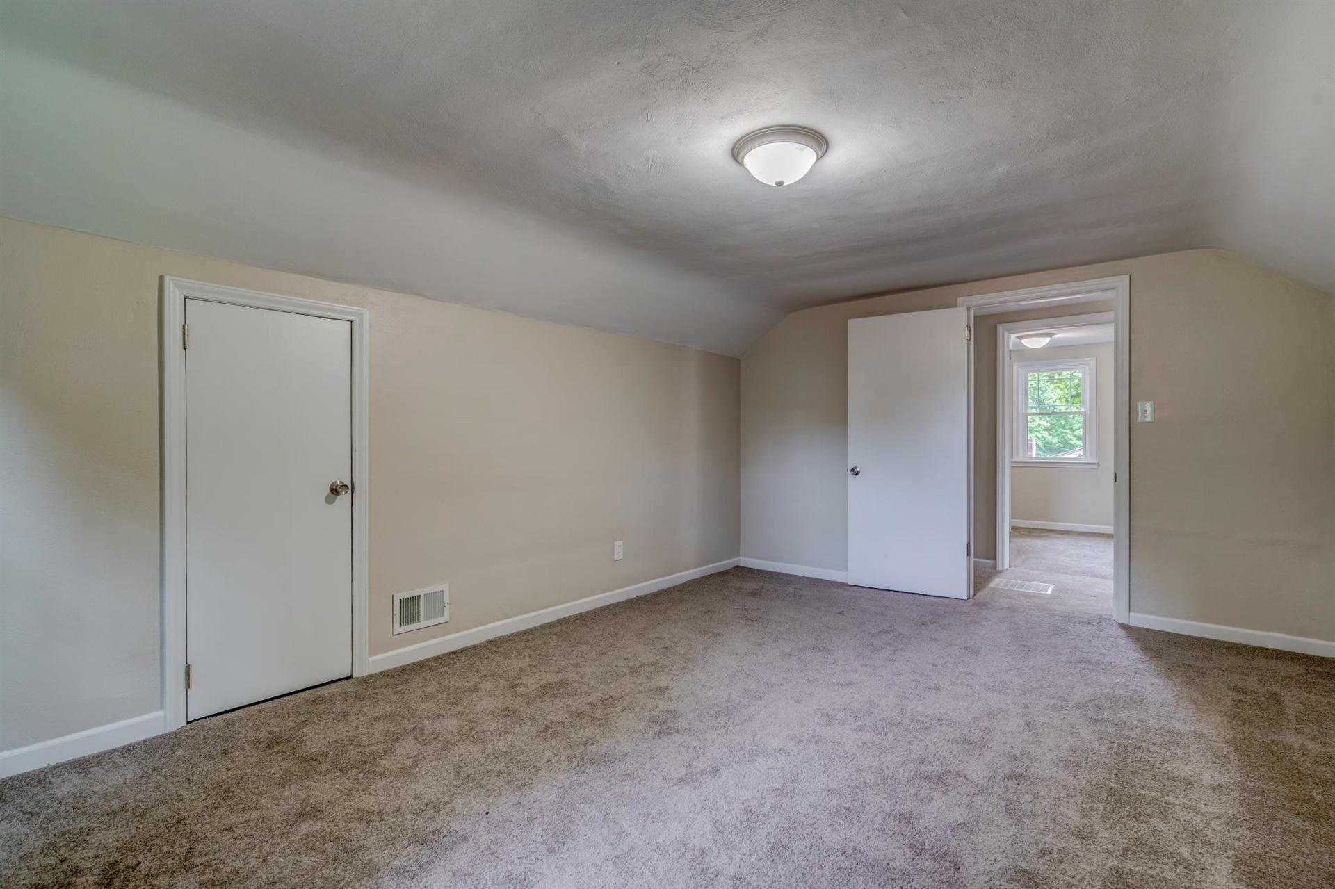 1963 Kiska Road Salem, VA 24153 - Photo 21 of 29 a view of an empty room and window