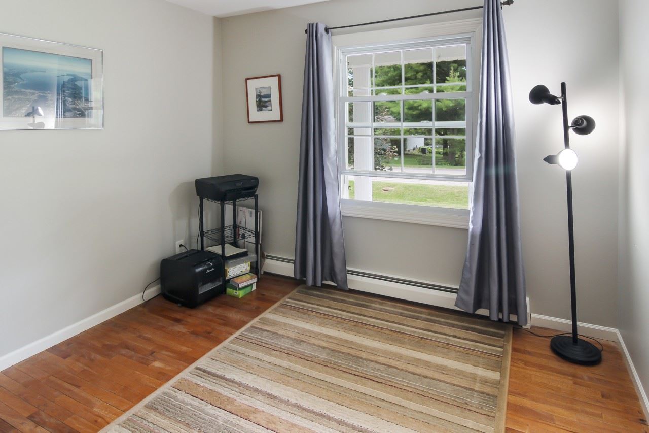 5734 Apple Valley Road Williamsburg, MI 49690 - Photo 16 of 34 1879440-15.JPG