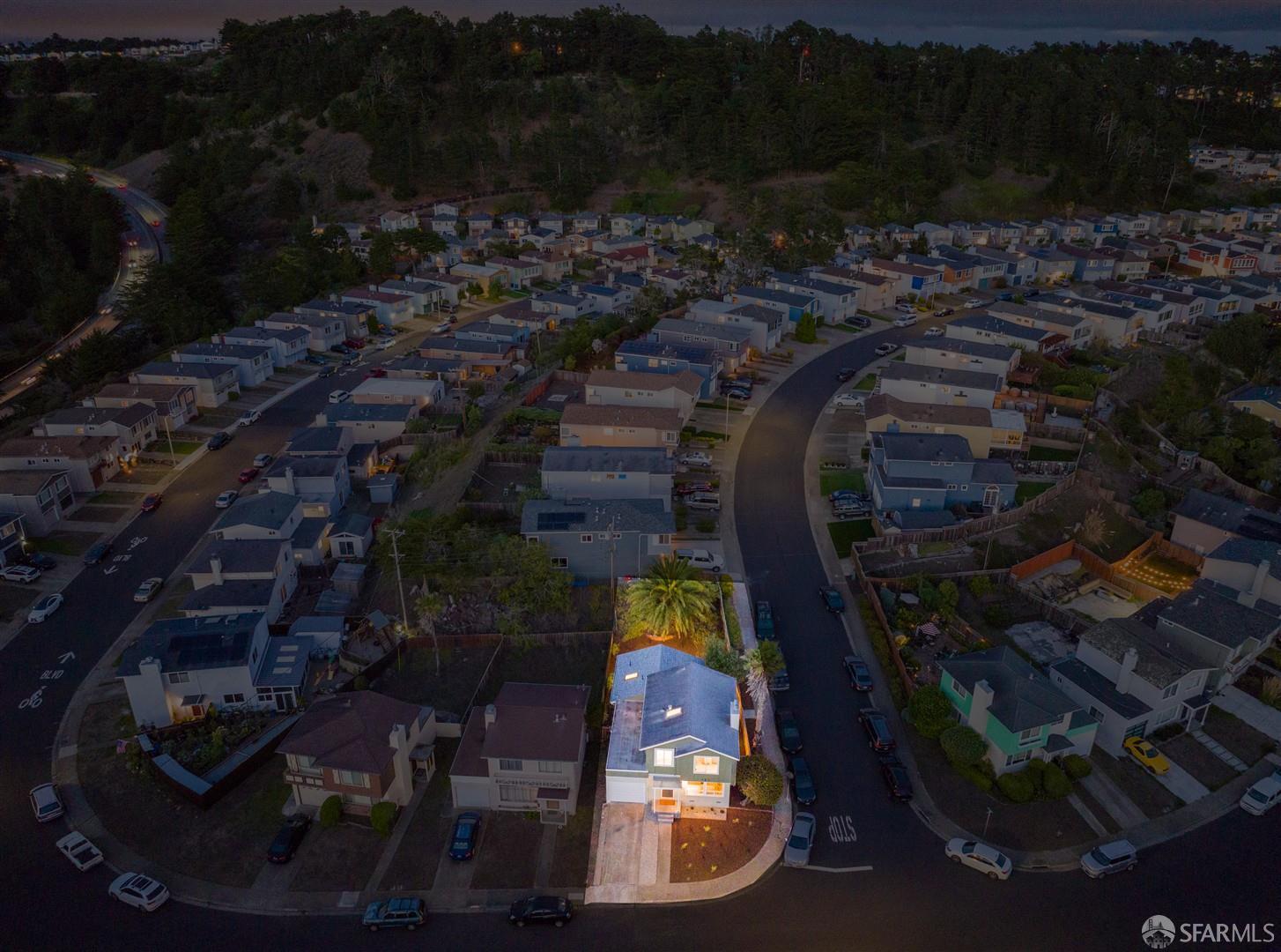 121 Beachview Avenue Pacifica, CA 94044 - Photo 48 of 56